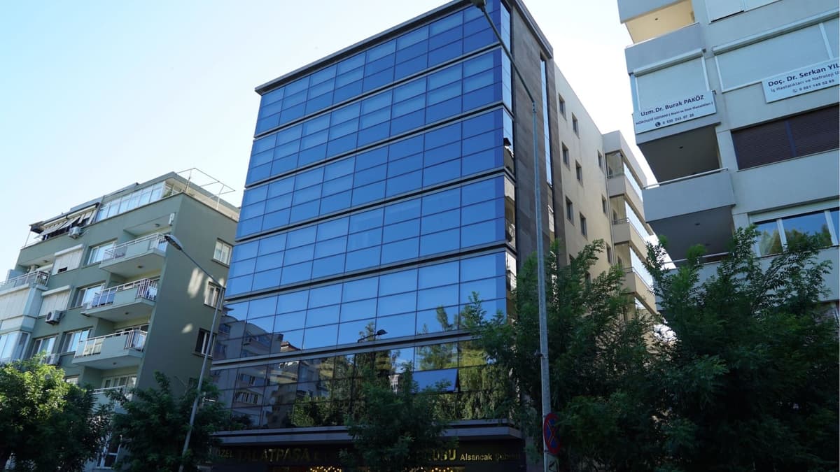 Mimarin Medical bina dis gorunumu Konak Izmir